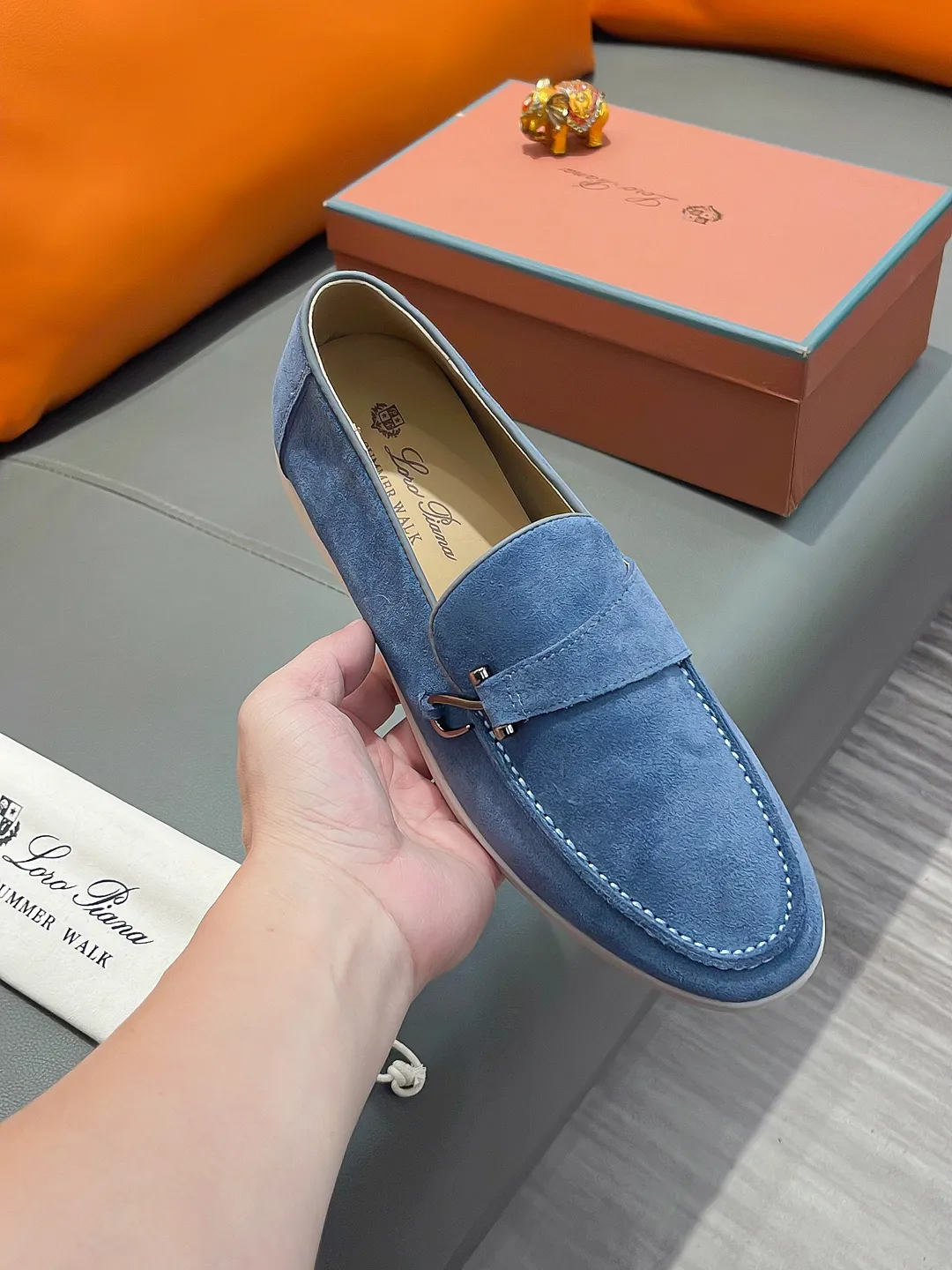 Men's shoes LORO PIANA "LP" P420 Regular size: 38-44 (casual shoes) Product materials: Selected high-mercerized suede upper, comfortable sheepskin lining; original outsole.